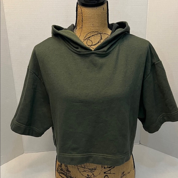 ALO GREEN HOODED CROPPED HOODIE SMALL - Picture 1 of 9